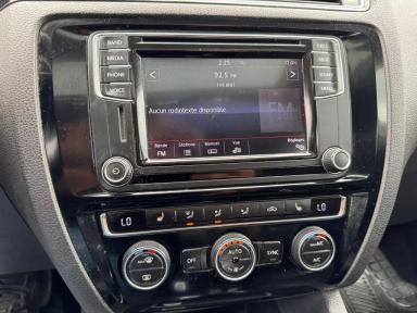 VOLKSWAGEN Jetta 2017 - Thumbnail 12