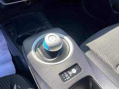 NISSAN LEAF 2015 - Thumbnail 11