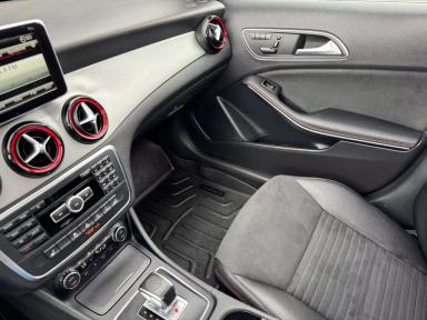 MERCEDES-BENZ GLA-Class 2015 - Thumbnail 11