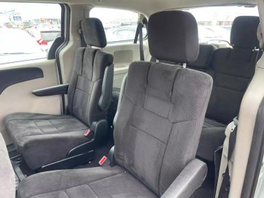DODGE Grand Caravan 2015 - Thumbnail 9
