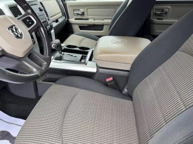 DODGE Ram 1500 2010 - Thumbnail 8
