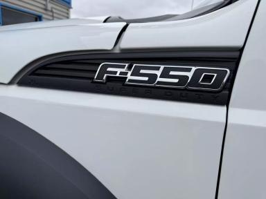 FORD F-550 2015 - Thumbnail 10