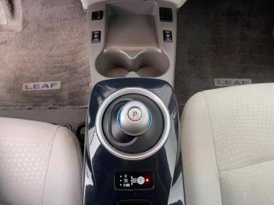 NISSAN LEAF 2012 - Thumbnail 11