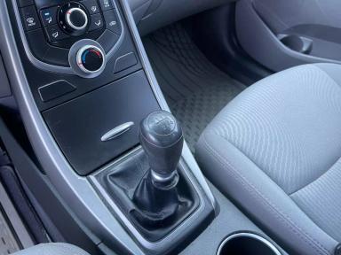 HYUNDAI Elantra 2014 - Thumbnail 9