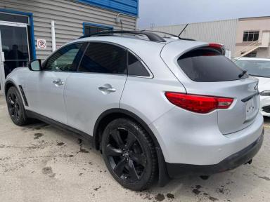 INFINITI QX70 2016 - Thumbnail 4