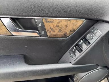 MERCEDES-BENZ C-Class 2009 - Thumbnail 12