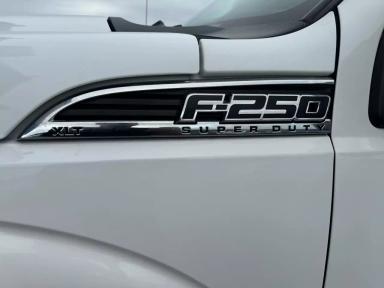 FORD F-250 Super Duty 2012 - Thumbnail 6