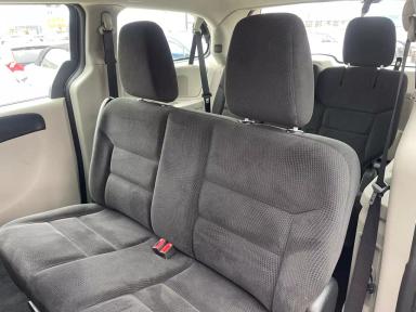 DODGE Grand Caravan 2016 - Thumbnail 12