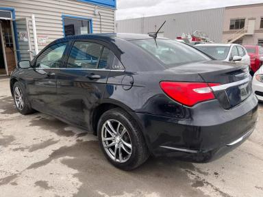 CHRYSLER 200 2012 - Thumbnail 4