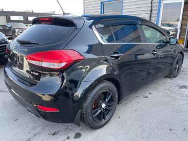 KIA Forte 2016 - Thumbnail 6