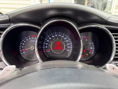 KIA Optima 2012 - Thumbnail 8