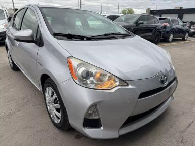 TOYOTA Prius c 2014 - Thumbnail 1