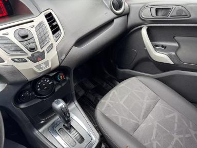 FORD Fiesta 2012 - Thumbnail 10