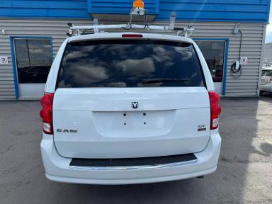 RAM Cargo Van 2015 - Thumbnail 5
