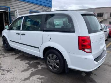 DODGE Grand Caravan 2015 - Thumbnail 4