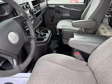 CHEVROLET Express 2010 - Thumbnail 8