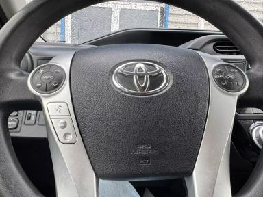 TOYOTA Prius c 2015 - Thumbnail 7