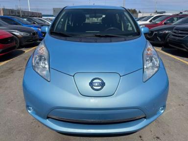 NISSAN LEAF 2015 - Thumbnail 2