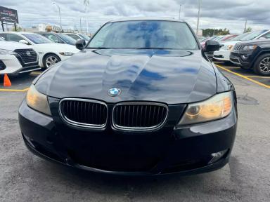 BMW 3-Series 2011 - Thumbnail 2