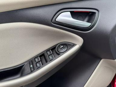 FORD Focus 2012 - Thumbnail 12