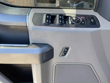 FORD F-250 Super Duty 2017 - Thumbnail 13