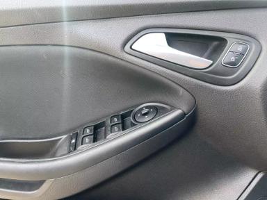 FORD Focus 2015 - Thumbnail 12
