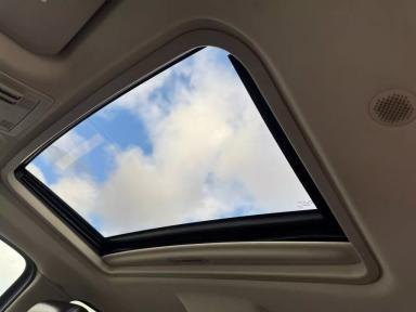 GMC Yukon XL 2011 - Thumbnail 14