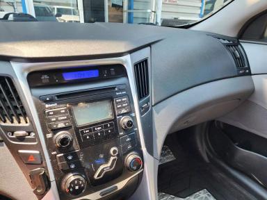 HYUNDAI Sonata 2011 - Thumbnail 11