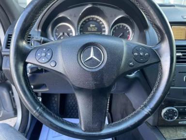 MERCEDES-BENZ C-Class 2011 - Thumbnail 7