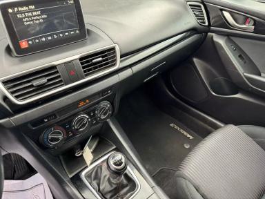 MAZDA MAZDA3 2015 - Thumbnail 9