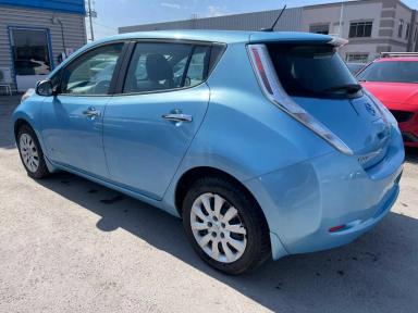 NISSAN LEAF 2015 - Thumbnail 4