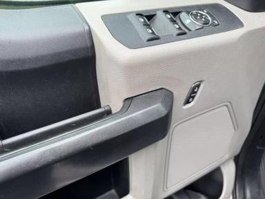 FORD F-250 Super Duty 2018 - Thumbnail 17