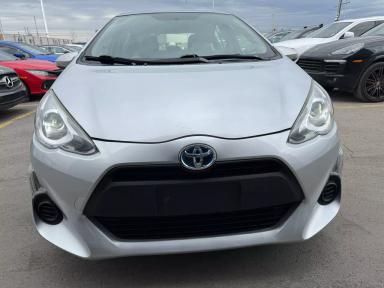 TOYOTA Prius c 2015 - Thumbnail 3
