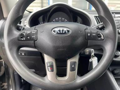 KIA Sportage 2015 - Thumbnail 6