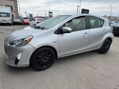 TOYOTA Prius c 2016 - Thumbnail 5