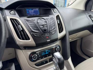 FORD Focus 2012 - Thumbnail 10