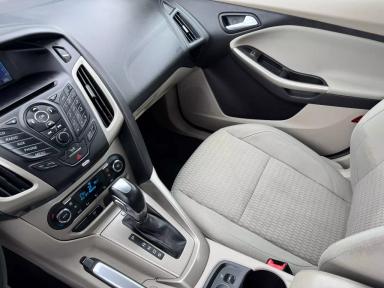 FORD Focus 2012 - Thumbnail 9