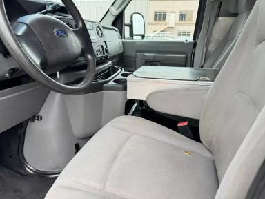 FORD Econoline 2012 - Thumbnail 8