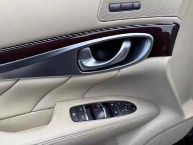 INFINITI M 2012 - Thumbnail 23