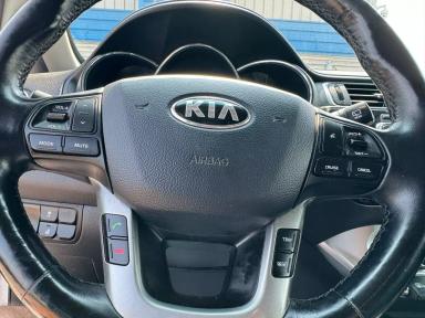 KIA Rio 2016 - Thumbnail 7