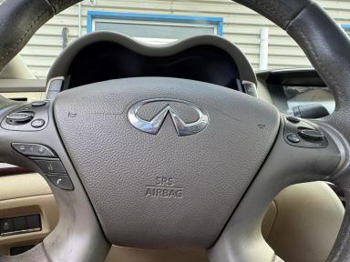 INFINITI M 2012 - Thumbnail 7
