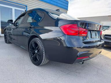 BMW 3-Series 2018 - Thumbnail 4