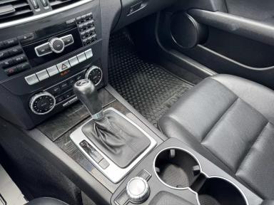 MERCEDES-BENZ C-Class 2012 - Thumbnail 13