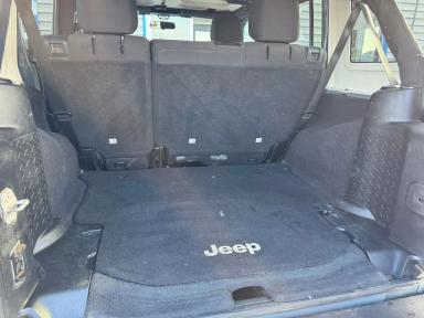 JEEP Wrangler 2014 - Thumbnail 16
