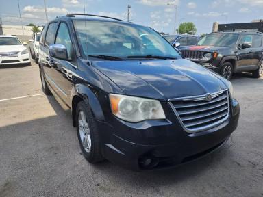 CHRYSLER Town & Country 2009 - Thumbnail 2