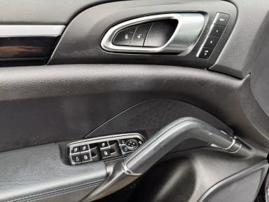 PORSCHE Cayenne 2014 - Thumbnail 19
