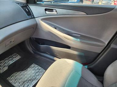 HYUNDAI Sonata 2011 - Thumbnail 13