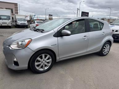TOYOTA Prius c 2014 - Thumbnail 4